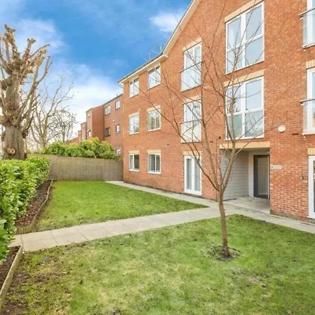 Modern 2bed - Free Parking - Great Location! *